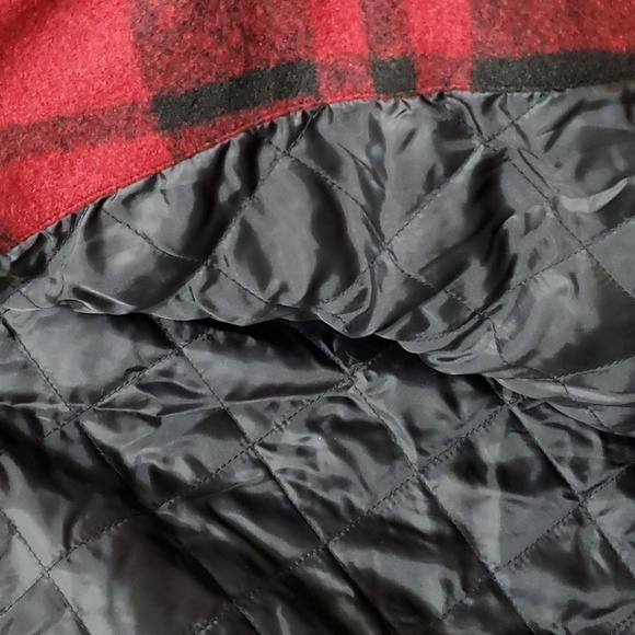 CoffeeShop 2X Woven Pointed & Belted Collar Faux Fur Zip Front 2-Pocket Jacket - Picture 9 of 10